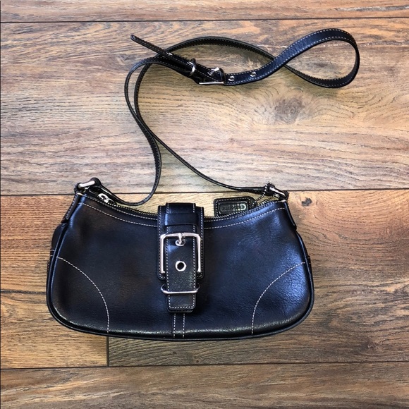 Coach Handbags - Authentic Leather Coach bag